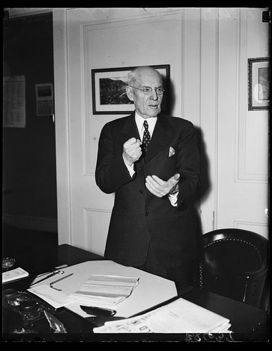 House leader off the reservation. Rep. Edward T. Taylor, D. of Colo., and acting House majority leader for the 74th Congress created a furror on the Hill when he advocated a currency inflation method of paying off the soldiers bonus. This usual Administration stalwart is now throwing his support beh