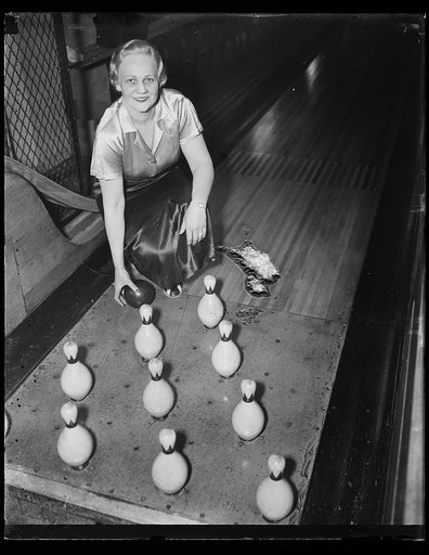 Bowling alley