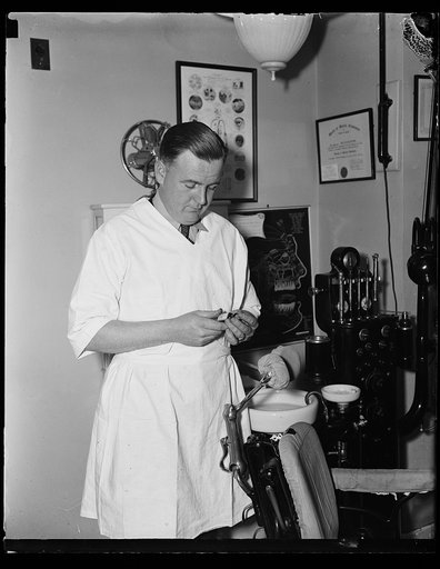 Dentist