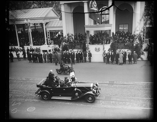 Franklin D. Roosevelt inauguration. Parade and presidential viewing stand. Washington, D.C.