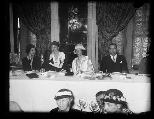 MRS. ROOSEVELT IS GUEST OF AMERICAN PEN WOMEN AT BREAKFAST. THE ANNUAL AUTHOR'S BREAKFAST OF THE NATIONAL LEAGUE OF AMERICAN PEN WOMEN WAS SERVED AT THE WILLARD HOTEL IN WASHINGTON TODAY WITH MRS. FRANKLIN D. ROOSEVELT AS HONOR GUEST. IN THE PHOTOGRAPH, L TO R: MME. PATRICIA BENNETT DIMITRIU, NATION