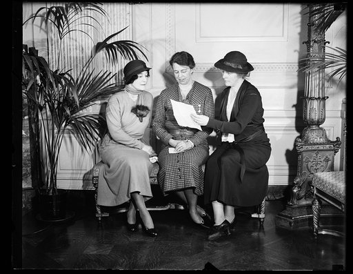 THREE PROMINENT WOMEN: FROM THE LEFT, MRS. MARY HARRIMAN RUMSEY, CHAIRMAN OF THE CONSUMERS ADVISORY BOARD OF THE N.R.A; MRS. ROOSEVELT; AND REP. ISABELLA GREENWAY OF ARIZONA. THIS PICTURE WAS MADE IN THE WHITE HOUSE ON ONE OF THE MANY AFTERNOONS THE THREE MEET THERE. WHEN MRS. ROOSEVELT HAS A PRESS 