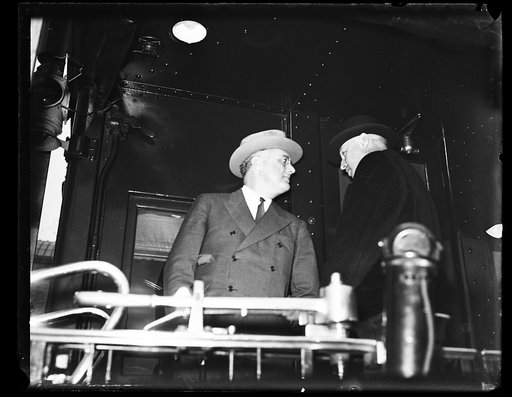 PRESIDENT ROOSEVELT ON TRAIN LEAVING FOR VACATION IN FLORIDA