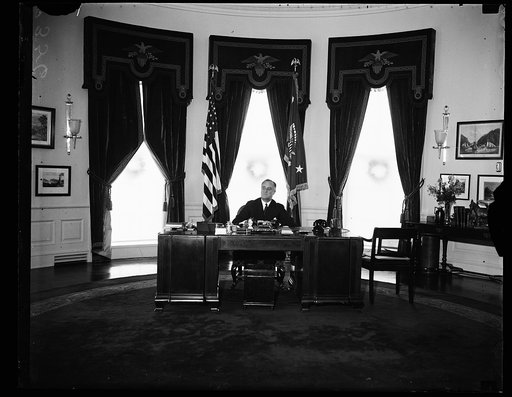 PRESIDENT ROOSEVELT IN EXECUTIVE OFFICE