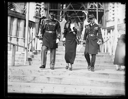 FIRST LADY ATTENDS SERVICES FOR DEAD KING. MRS. ROOSEVELT ATTENDED THE SERVICES HELD IN THE NATIONAL CATHEDRAL AT WASHINGTON IN HONOR OF KING ALEXANDER OF JUGO-SLAVIA, MURDERED MONARCH WHO WAS BURIED IN BELGRADE TODAY. MRS. ROOSEVELT WAS ACCOMPANIED BY WHITE HOUSE AIDES, COL. EDWIN M. WATSON, U.S.A.