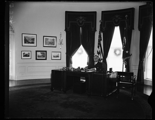 PRESIDENT ROOSEVELT IN EXECUTIVE OFFICE
