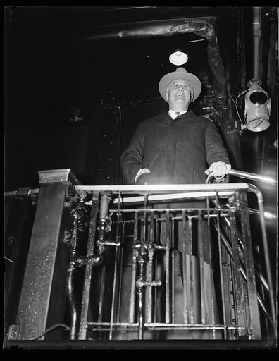 PRESIDENT ROOSEVELT LEAVES FOR FLORIDA