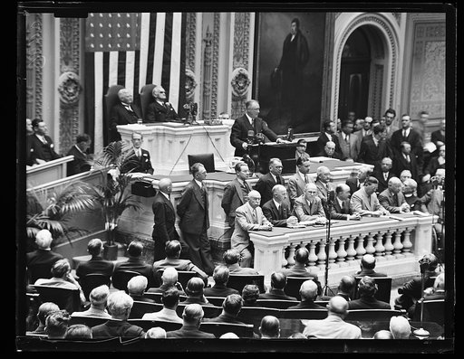 PRESIDENT ROOSEVELT ADDRESSING JOINT SESSION OF CONGRESS ON VETO OF PATMAN BONUS BILL. FIRST TIME IN HISTORY A VETO WAS PERSONALLY DELIVERED