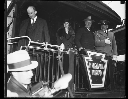 HENRY MORGENTHAU, MRS. F. ROOSEVELT, PRESIDENT ROOSEVELT