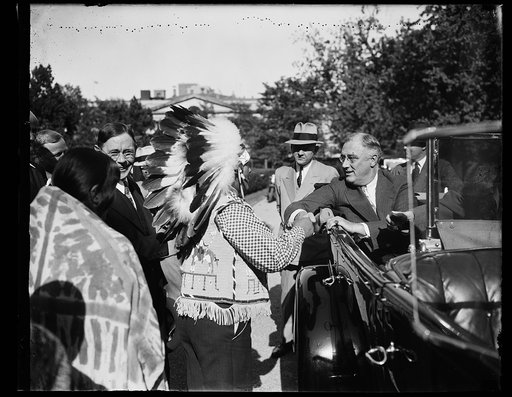 PRESIDENT ROOSEVELT AND PUEBLO INDIANS