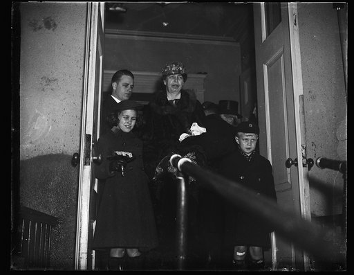 MRS. FRANKLIN D. ROOSEVELT LEAVES CHURCH WITH SISTIE AND BUZZIE DALL AND SON ELLIOTT, LEAVING ST. JOHN'S EPISCOPAL CHURCH AFTER ATTENDING SERVICES WITH THE PRESIDENT BEFORE THE ENTIRE FAMILY LEFT FOR THE CAPITOL FOR THE SWEARING-IN CEREMONIES