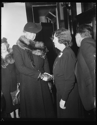 FIRST LADY CONGRATULATES NEW APPOINTEE TO SOCIAL SECURITY BOARD. WASHINGTON, D.C. DECEMBER 30. MRS. FRANKLIN D. ROOSEVELT CONGRATULATING MRS. ELLEN S. WOODWARD, WHO WAS TODAY SWORN IN AS A MEMBER OF THE SOCIAL SECURITY BOARD TO SUCCEED MISS MARY DEWSON. THE FIRST LADY WISHED MRS. WOODWARD 'THE UTMOS