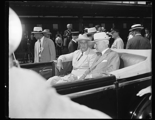 PRESIDENT CONFERS WITH SECRETARY HULL ON ARRIVAL IN WASHINGTON. WASHINGTON, D.C. AUGUST 24. AFTER HIS ARRIVAL IN WASHINGTON EARLY THIS AFTERNOON, PRESIDENT ROOSEVELT IMMEDIATELY DISCUSSED THE EUROPEAN SITUATION WITH SECRETARY OF STATE HULL WHILE THEY RODE FROM THE UNION STATION TO THE WHITE HOUSE