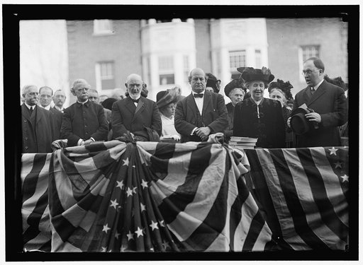 SIBLEY MEMORIAL HOSPITAL CORNERSTONE LAYING. BRYAN SPEAKING; CRANSTON AT LEFT