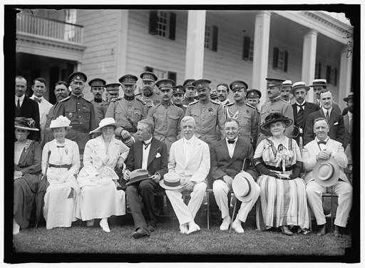 Group at Mount Vernon. Front row, left to right beginning with woman in white hat and dark parasol: Jane Riggs, Margaret Wilson, Baron Ludovic Mancheur, Robert Lansing, Russian Ambassador Boris Bakhmetev, Addie Werth Bagley Daniels and Josephus Daniels; middle row, left to right, beginning with man 