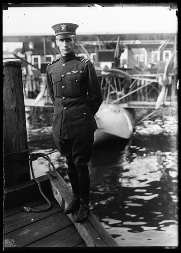 Commander Reed, NC4