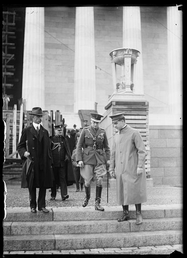 Group at Lincoln Memorial, Washington, D.C.