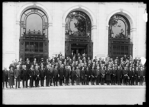 Group in front of Pan American Union Building, Washington, D.C.