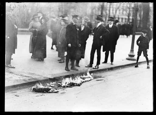 White House pickets of the Congressional Union for Woman Suffrage, Washington, D.C.