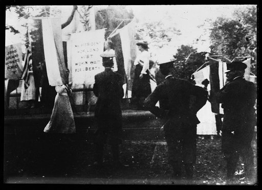 White House pickets of the Congressional Union for Woman Suffrage, Washington, D.C.