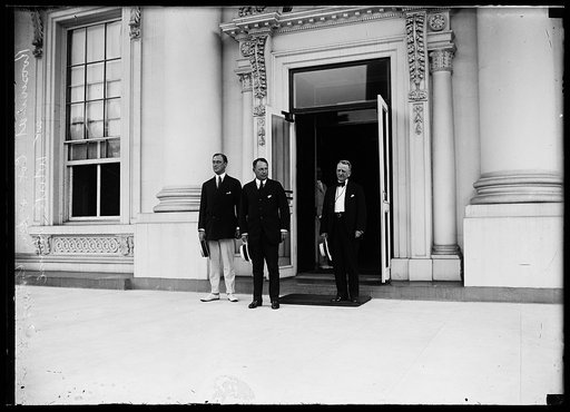 Roosevelt, Cox, & Sen. Glass at White House