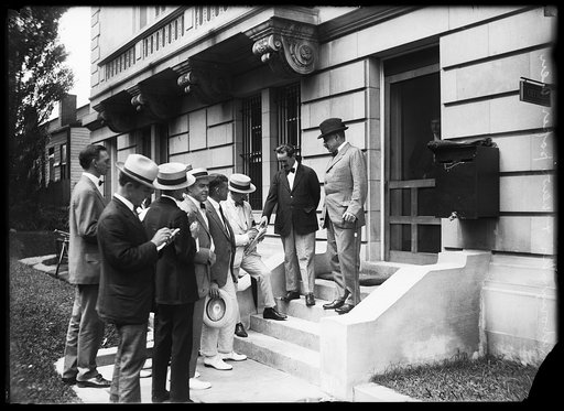 Prince Casimir Lubomirski] and newspapermen