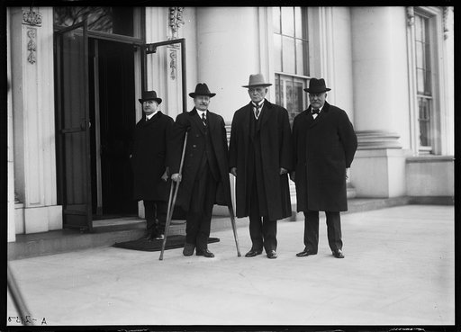 Group at White House, Washington, D.C.