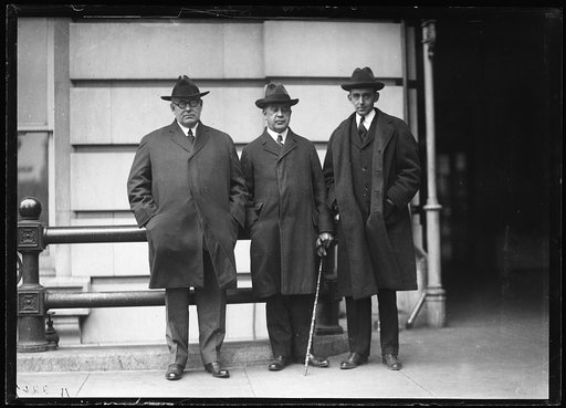 Thompson, Moore, Hedges Committee selected to select site for Memorial of Roosevelt