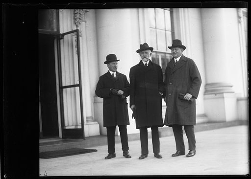Group outside White House, Washington, D.C.; Henry Cabot Lodge, center