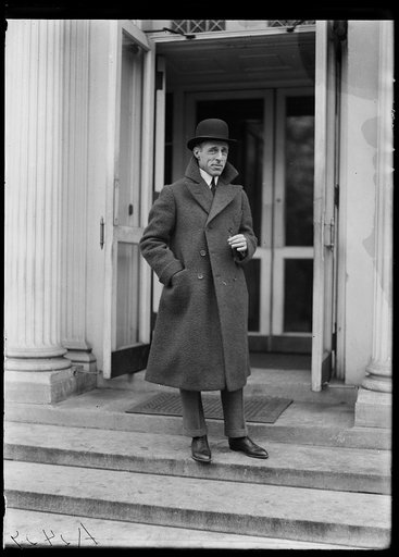 Man at White House, Washington, D.C.