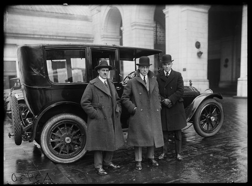 Group outside Union Station, Washington, D.C.