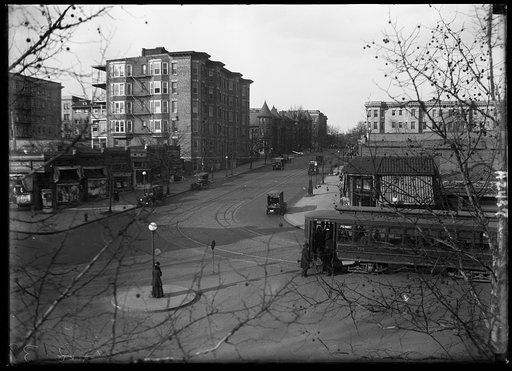 Street scene, Washington, D.C.