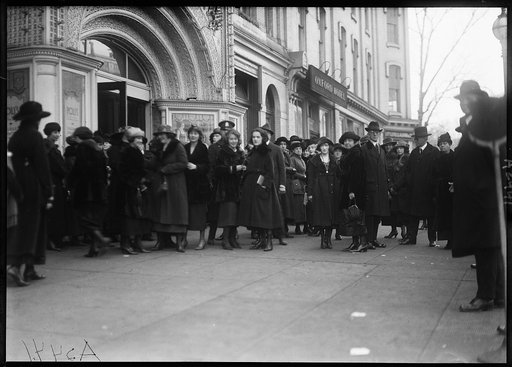 Group in front of Oxford Hotel