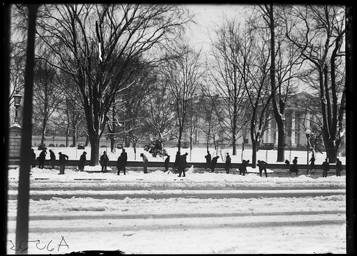 Snow clearing in front of White House, Washington, D.C.