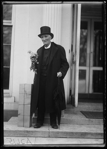 Man at White House, Washington, D.C.