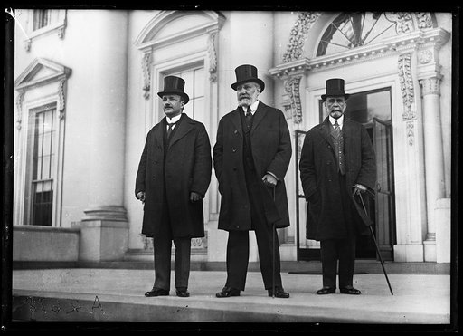 Men at White House, Washington, D.C.