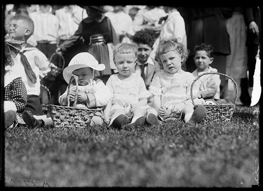 Children, Easter Egg Hunt at White House, Washington, D.C.