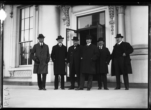 Group at White House; includes Henry Cabot Lodge, 2nd from left; and John W. Weeks, 3rd from left. Washington, D.C.