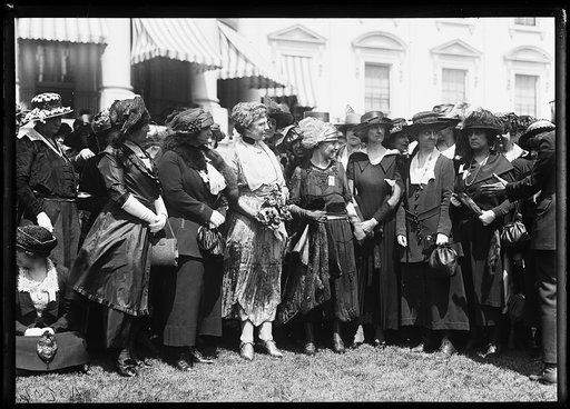 Mrs. Harding and group outside White House, Washington, D.C.