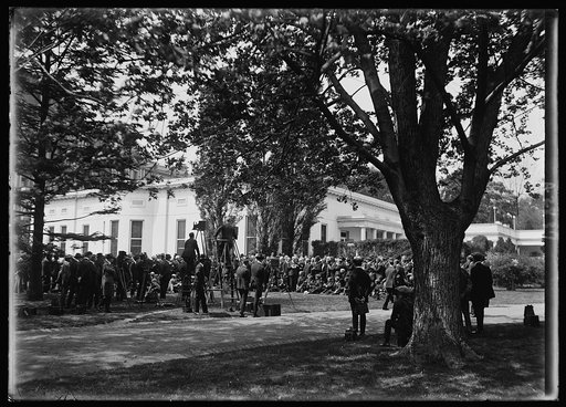 Group outside White House, Washington, D.C.