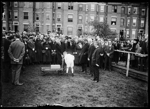 President Warren Harding at the groundbreaking of National Baptist Memorial Church at 16th & Columbia Road, N.W., Washington, D.C.