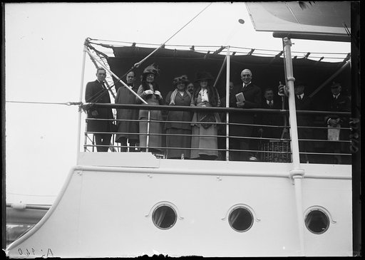 Warren Harding and group on boat
