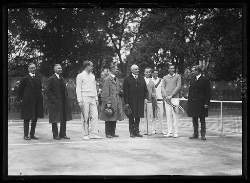Harding with tennis players, left to right: W[?] S. Hardy, Pres. Harding, W.F. Johnson, R.N. Williams, Wm. T. Tilden, Jr. & Geo. Christian
