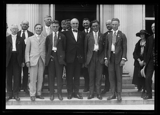 President Harding with] Dept. of [...] and Alva Debnam [White House, Washington, D.C.