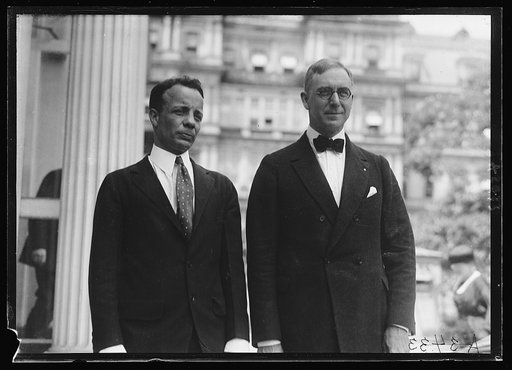 Theodore Roosevelt, Jr., left. Washington, D.C.