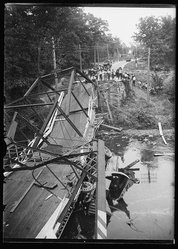 Collapsed bridge
