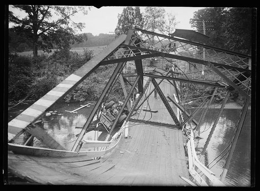 Collapsed bridge