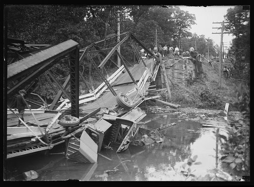 Collapsed bridge