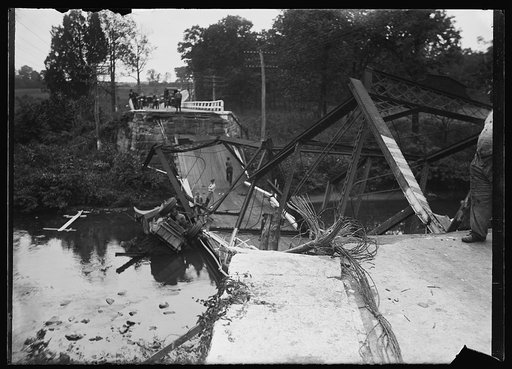 Collapsed bridge