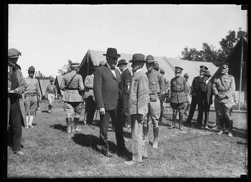 President Harding speaking to Civl War veterans during the Marine maneuvers at Wilderness Battlefield, Virginia, Oct. 1921